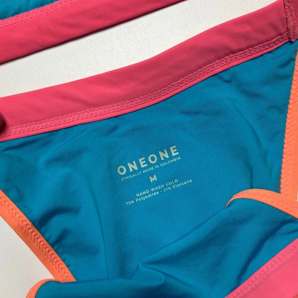 NWT size M medium One One halter neck high leg bikini set - Picture 3 of 4